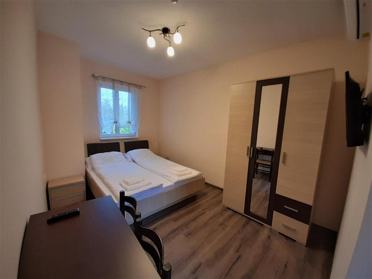 Barsony Vendeglo Es Panzio Bed & Breakfast Szécsény Eksteriør bilde